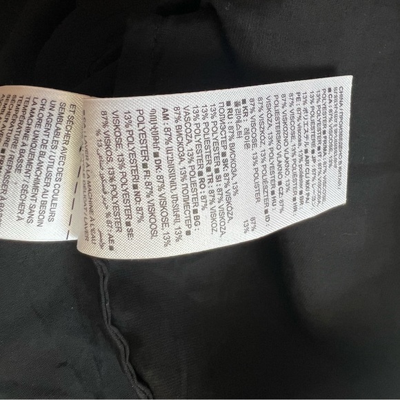 NWOT Black Banana Republic Button-up Shirt - Picture 4 of 5